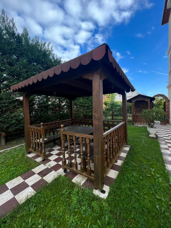 Guest House Pulake ベラト エクステリア 写真