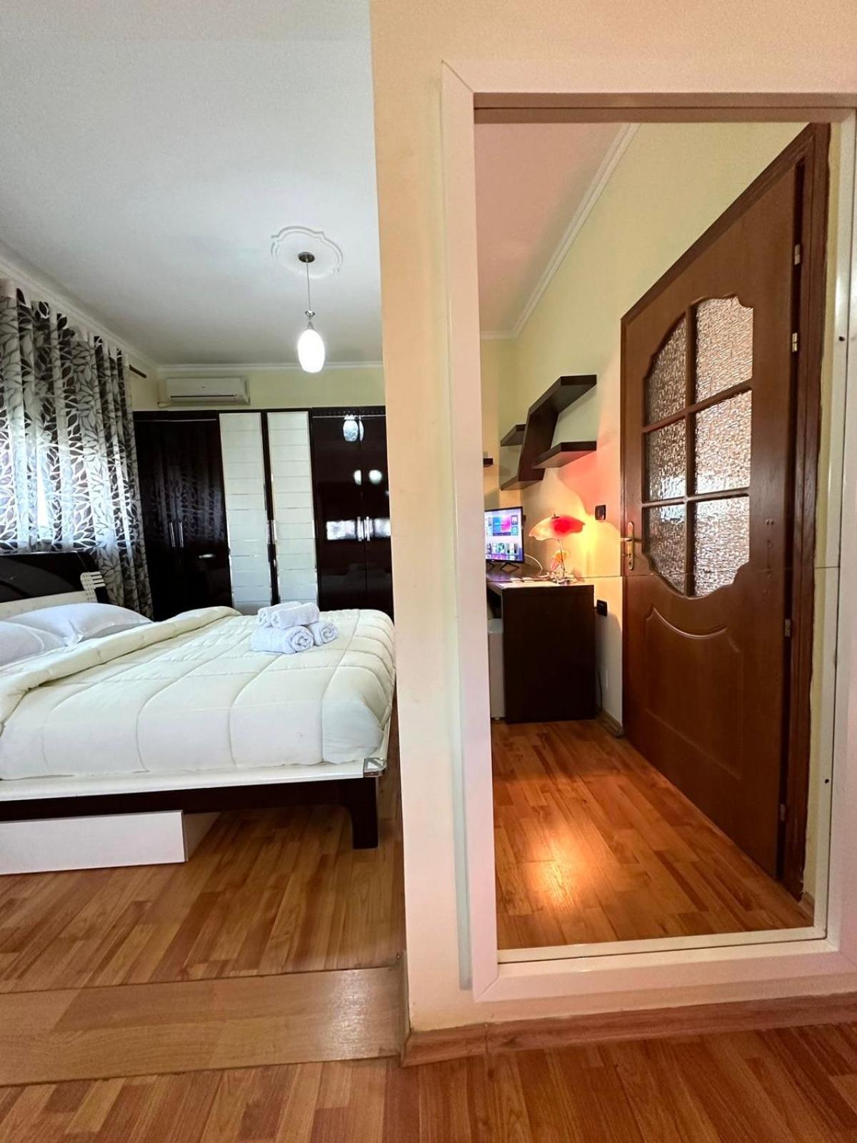 Guest House Pulake ベラト エクステリア 写真