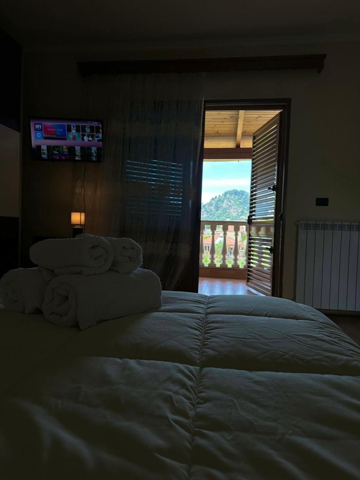 Guest House Pulake ベラト エクステリア 写真