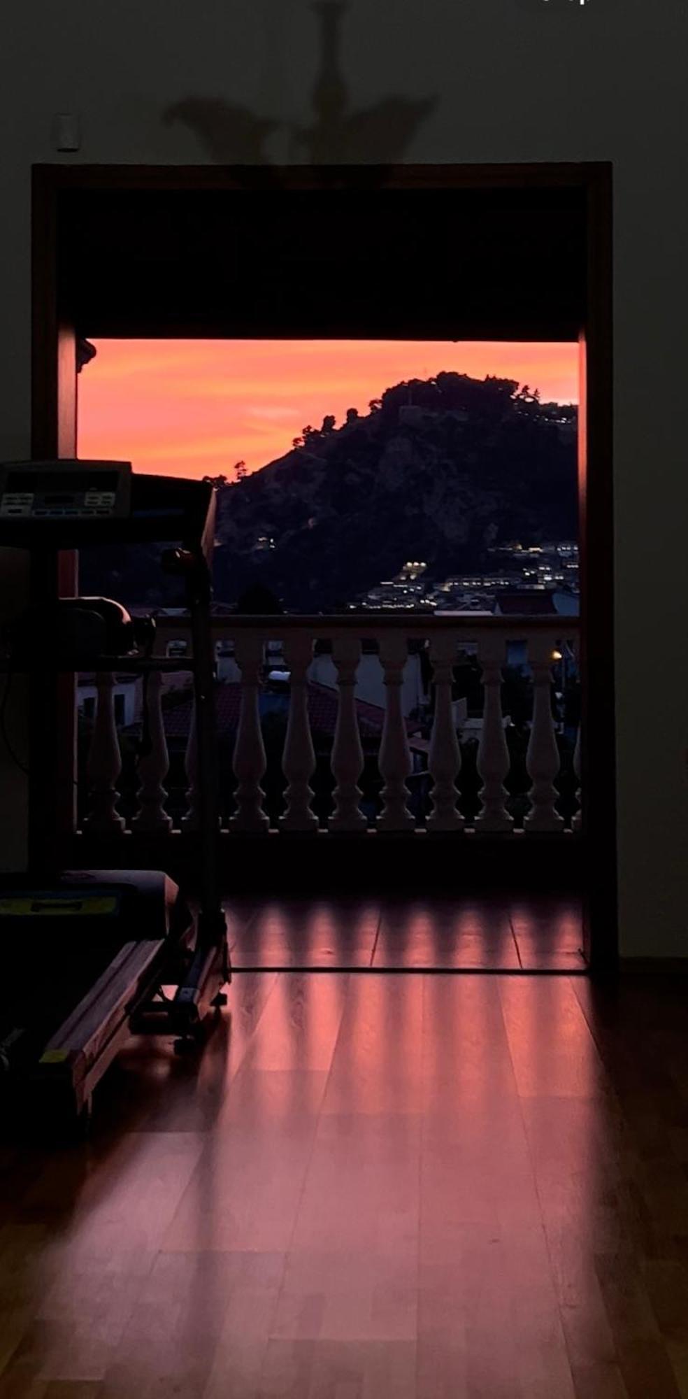 Guest House Pulake ベラト エクステリア 写真