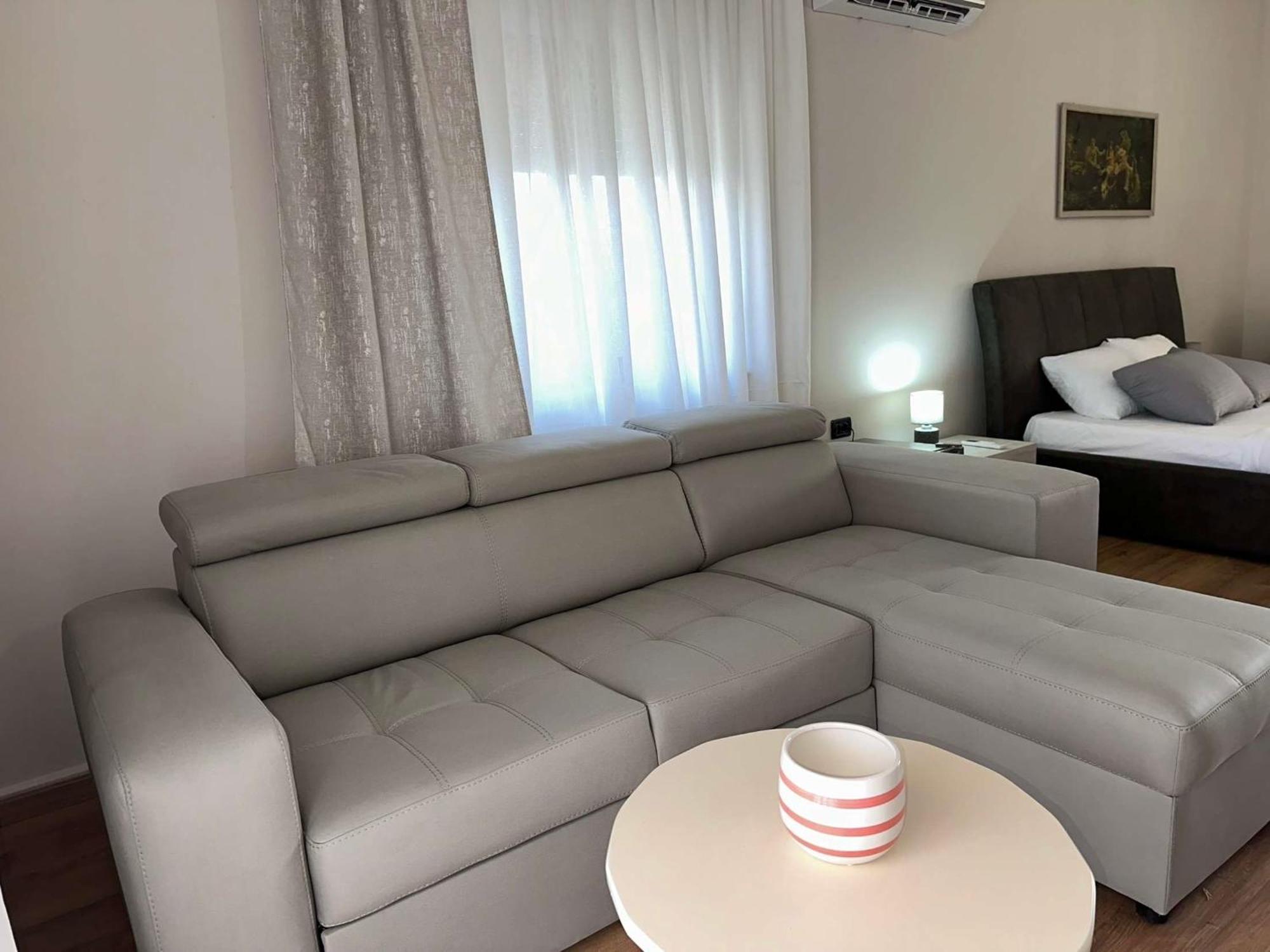 Guest House Pulake ベラト エクステリア 写真