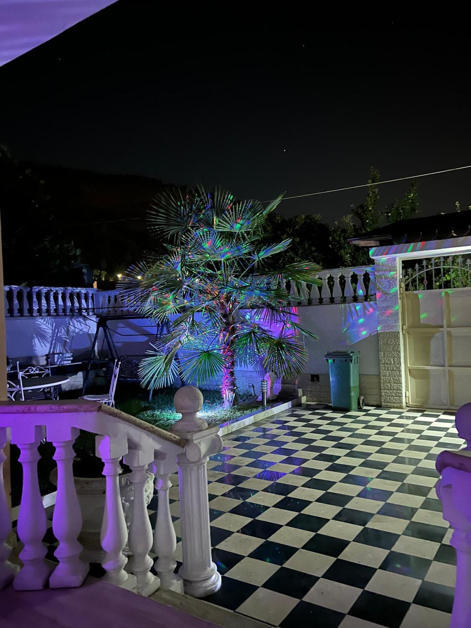Guest House Pulake ベラト エクステリア 写真